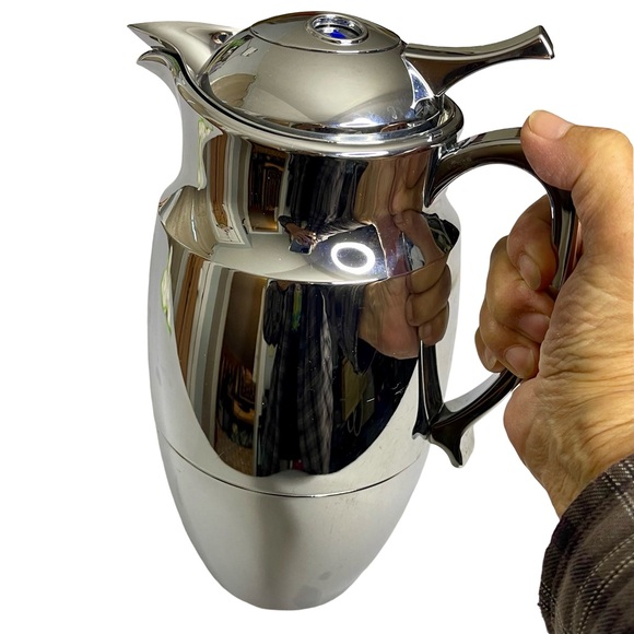 Pampered Chef 42 Oz Chrome Carafe Thermal Glass Liner Hot Or Cold - Picture 4 of 8